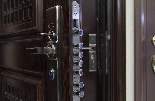 安裝防盜門為什么要灌漿?要注意什么?